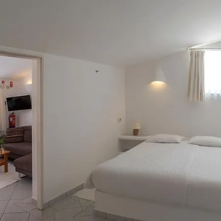 Appartement Peaceful One-bedroom In Da Luz